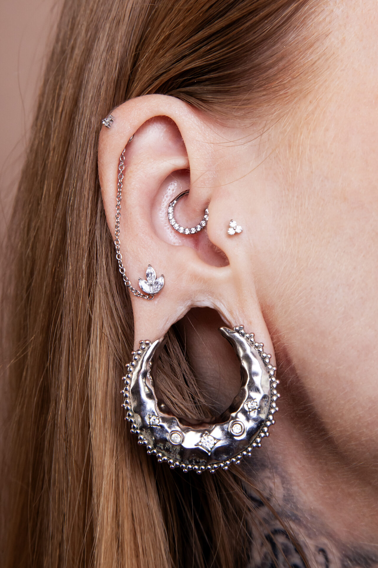 Curated ear & styling šperků