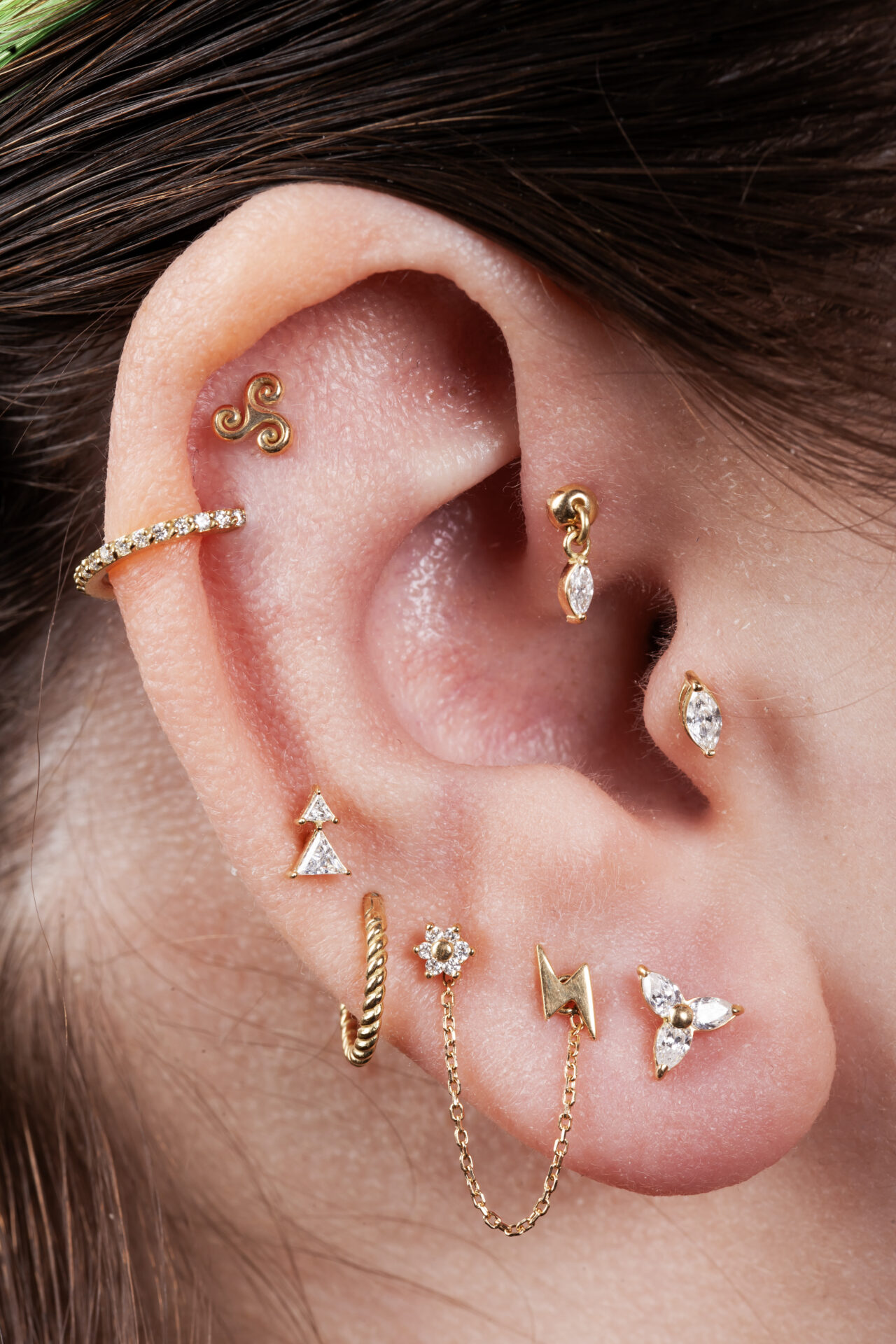 Curated ear & styling šperků